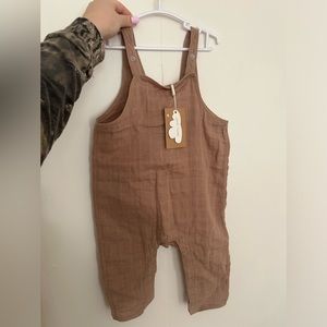 Angel Dear Unisex Muslin Romper 12/18 months NWT